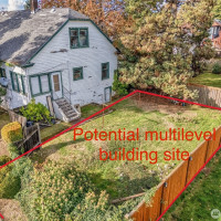 150 24th Avenue, Seattle, WA 98122