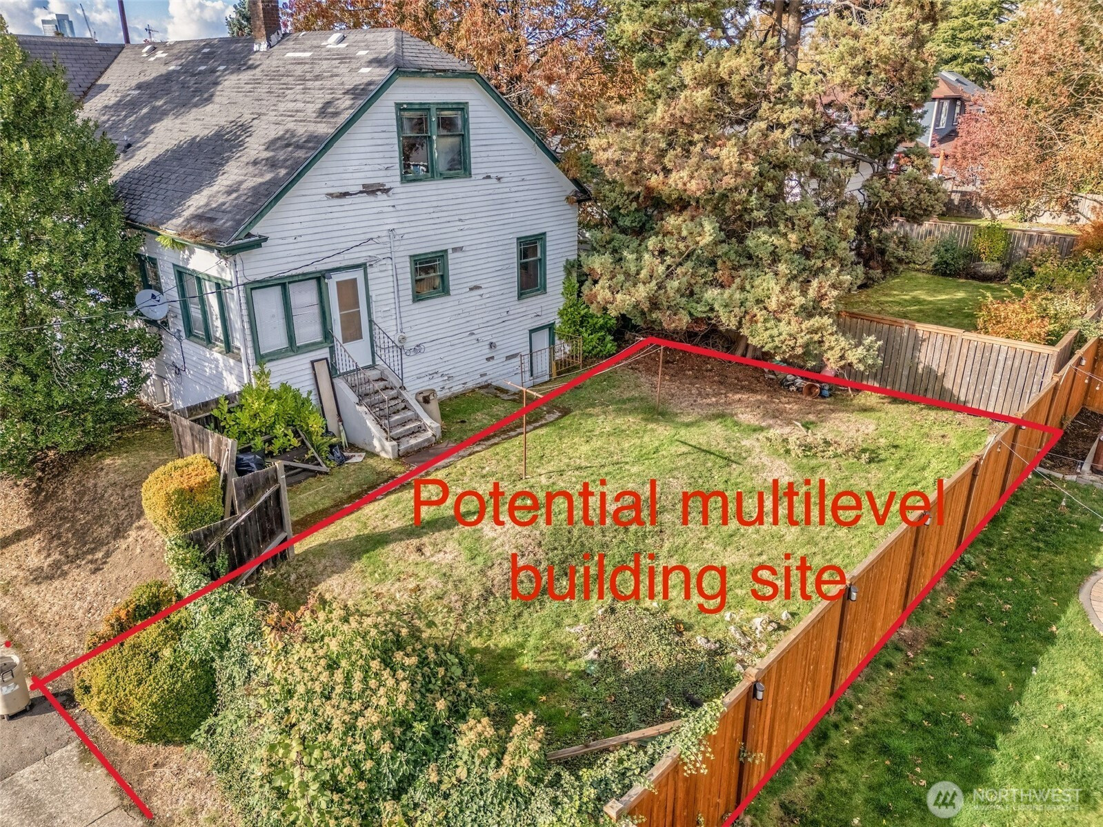 150 24th Avenue, Seattle, WA 98122