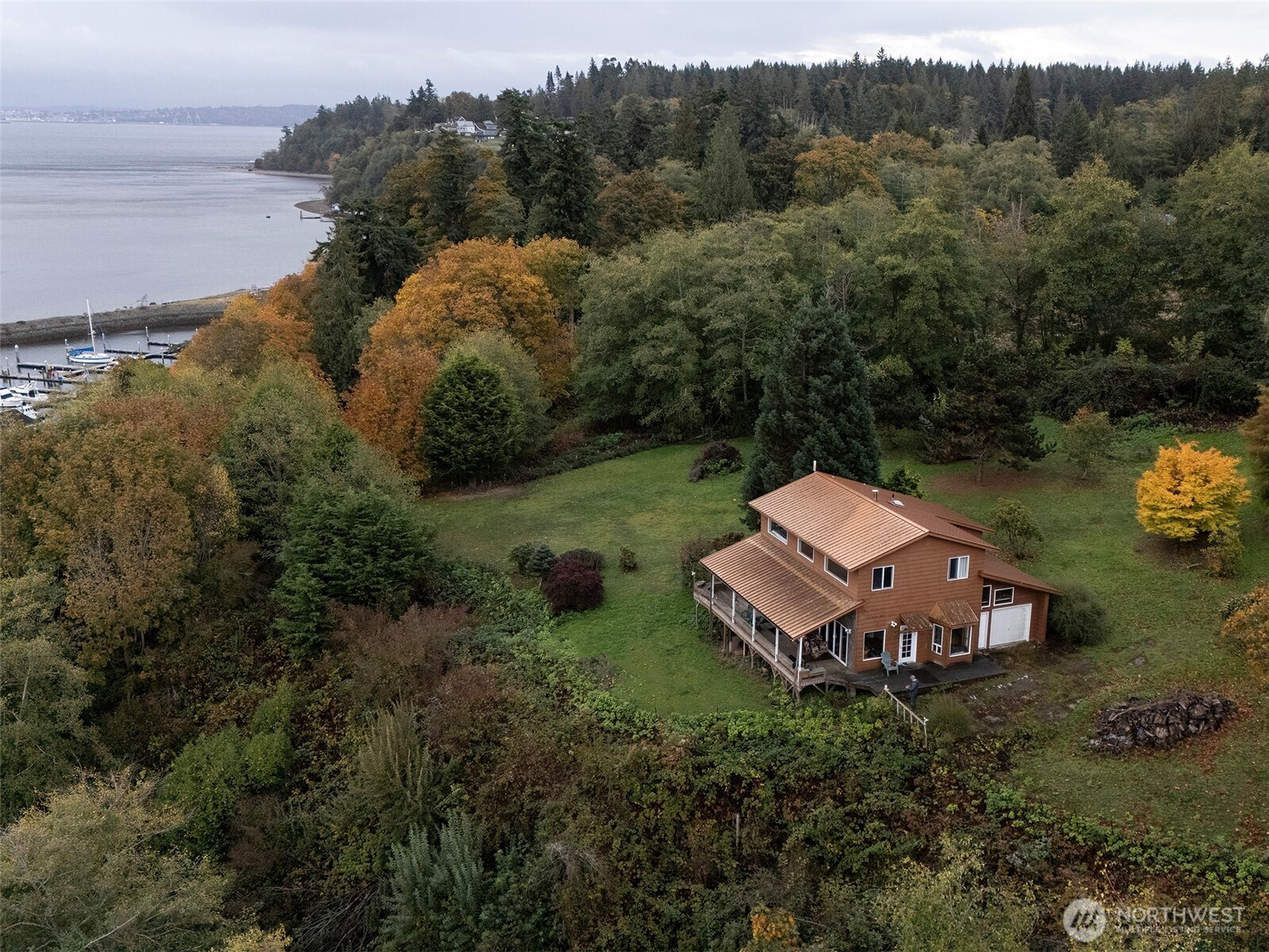 26 E Port Garden Dr, Everett, WA 98206