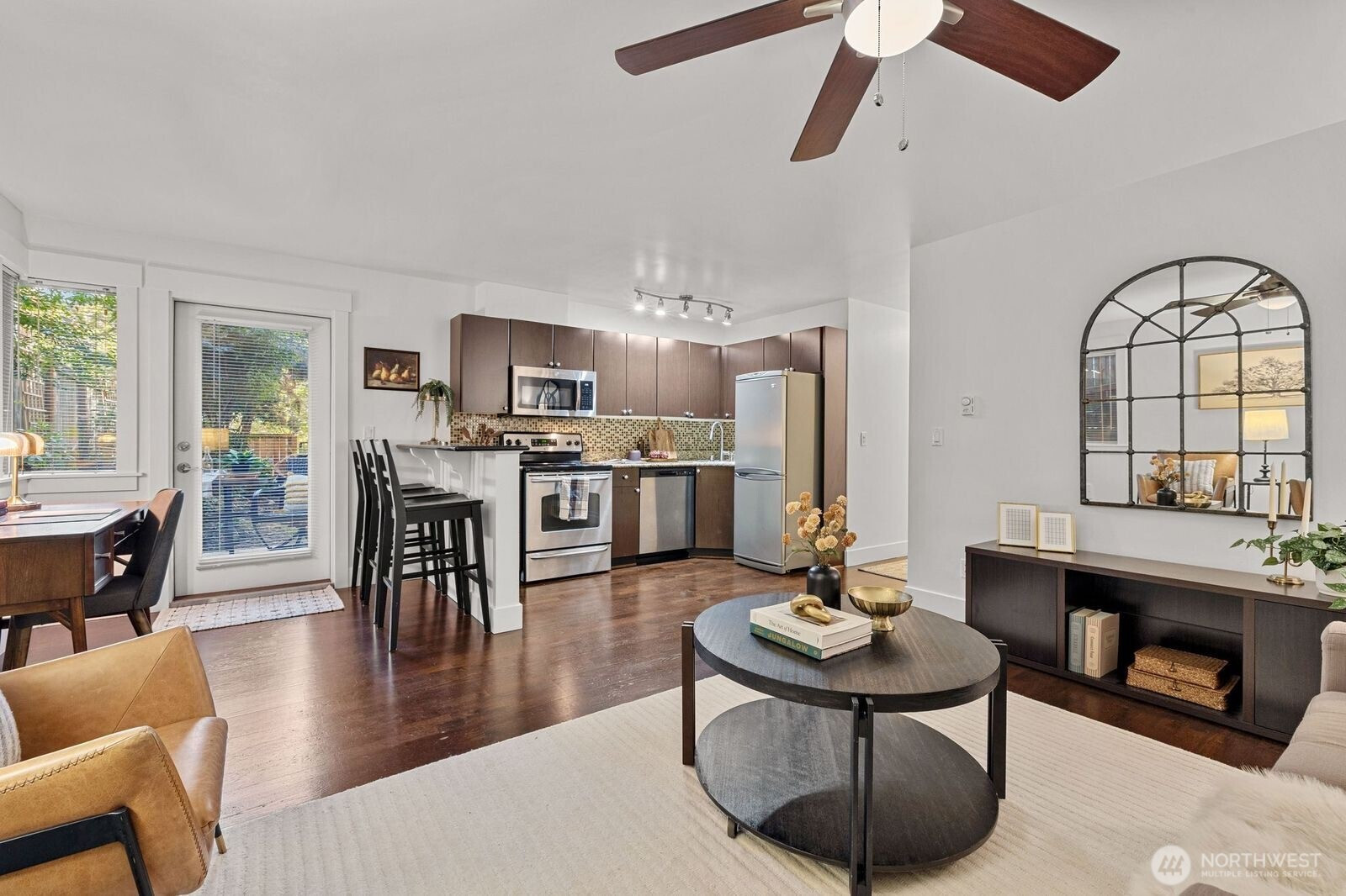 120 NW 39th Street, Seattle, WA 98107