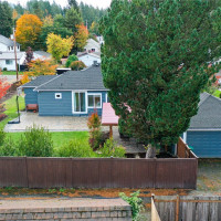 450 NE Alder Street, Issaquah, WA 98027