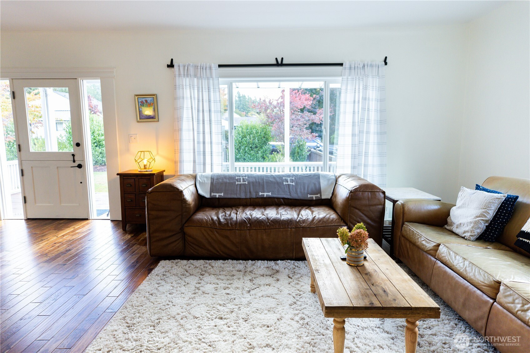 450 NE Alder Street, Issaquah, WA 98027