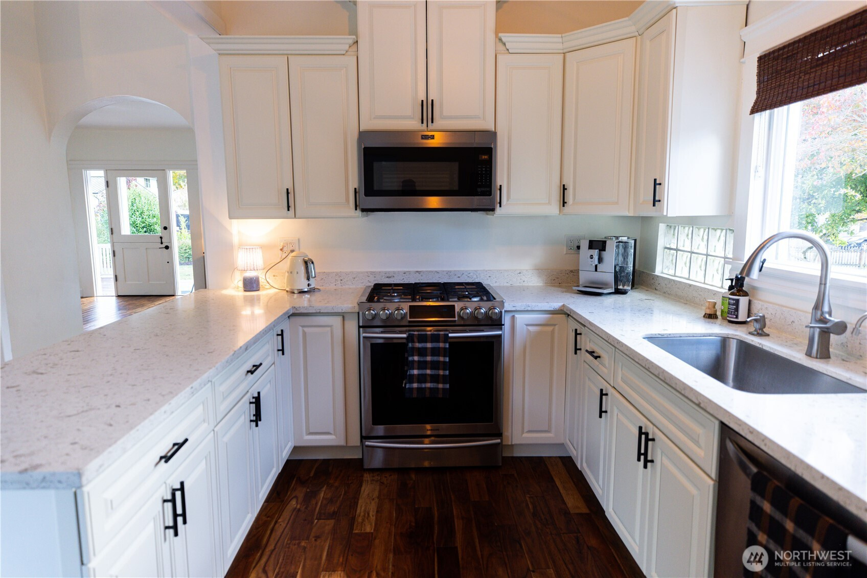 450 NE Alder Street, Issaquah, WA 98027