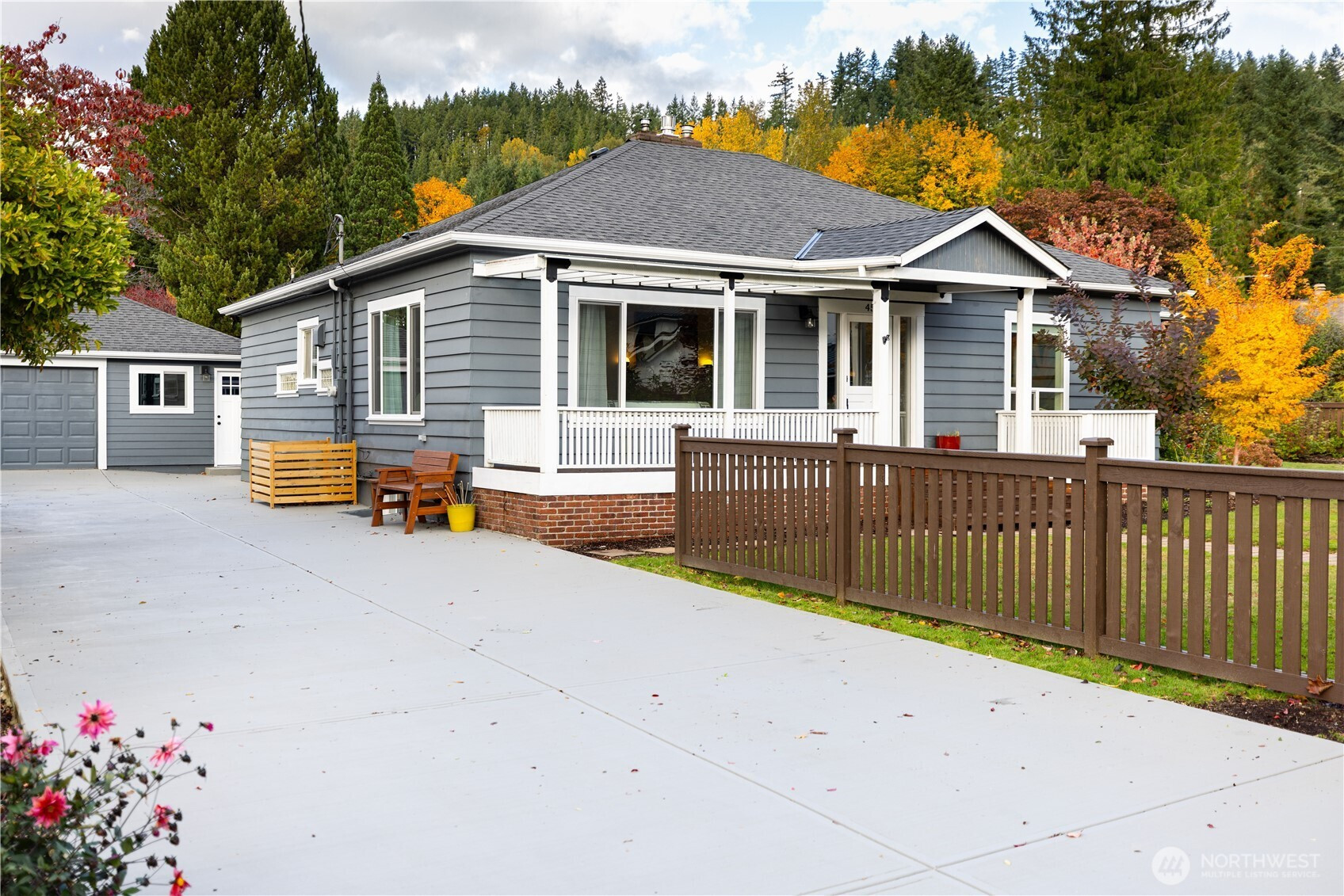 450 NE Alder Street, Issaquah, WA 98027