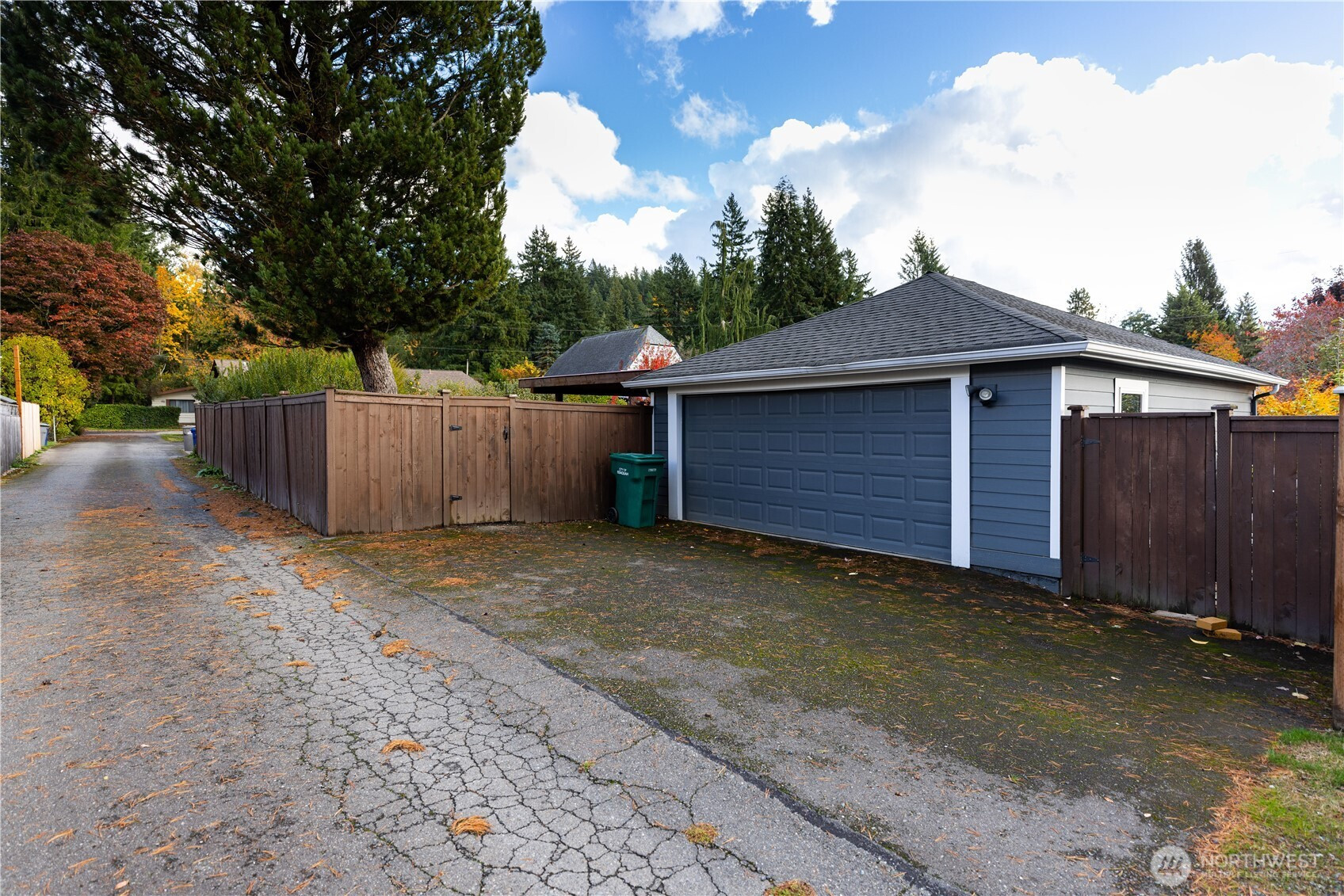 450 NE Alder Street, Issaquah, WA 98027