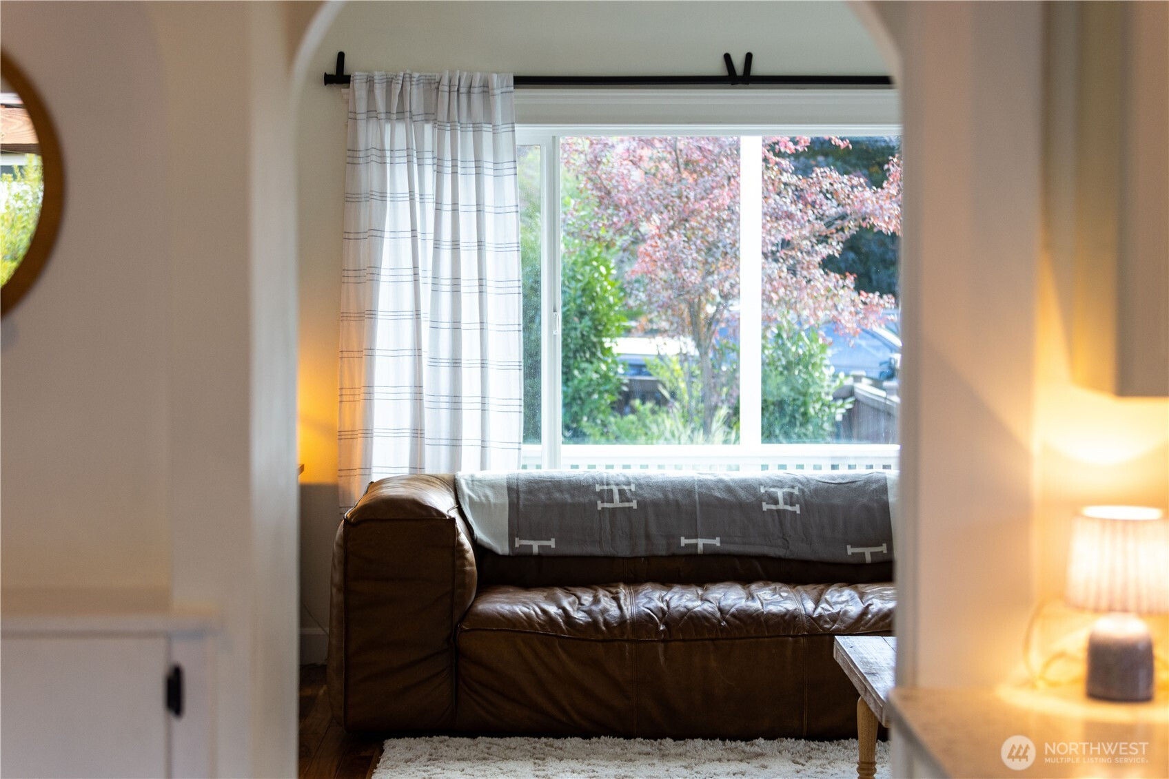 450 NE Alder Street, Issaquah, WA 98027