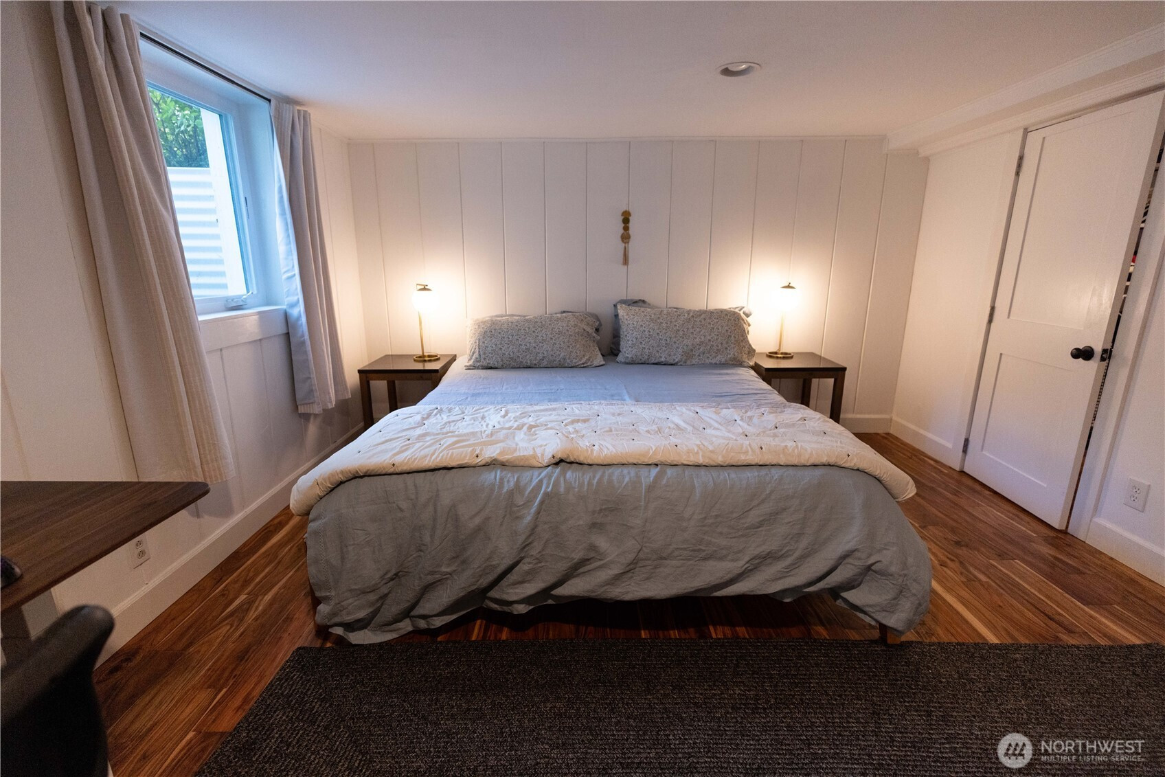 450 NE Alder Street, Issaquah, WA 98027