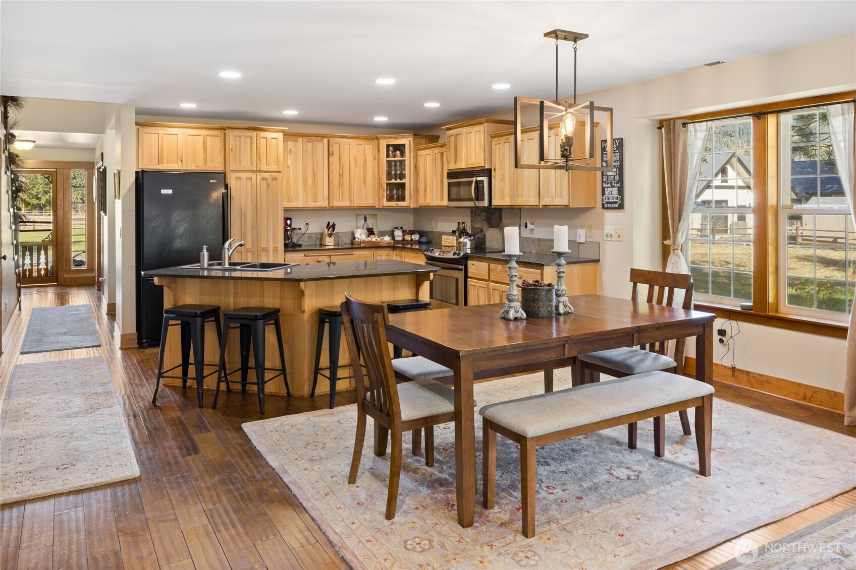 190 Sunshine Way, Cle Elum, WA 98922