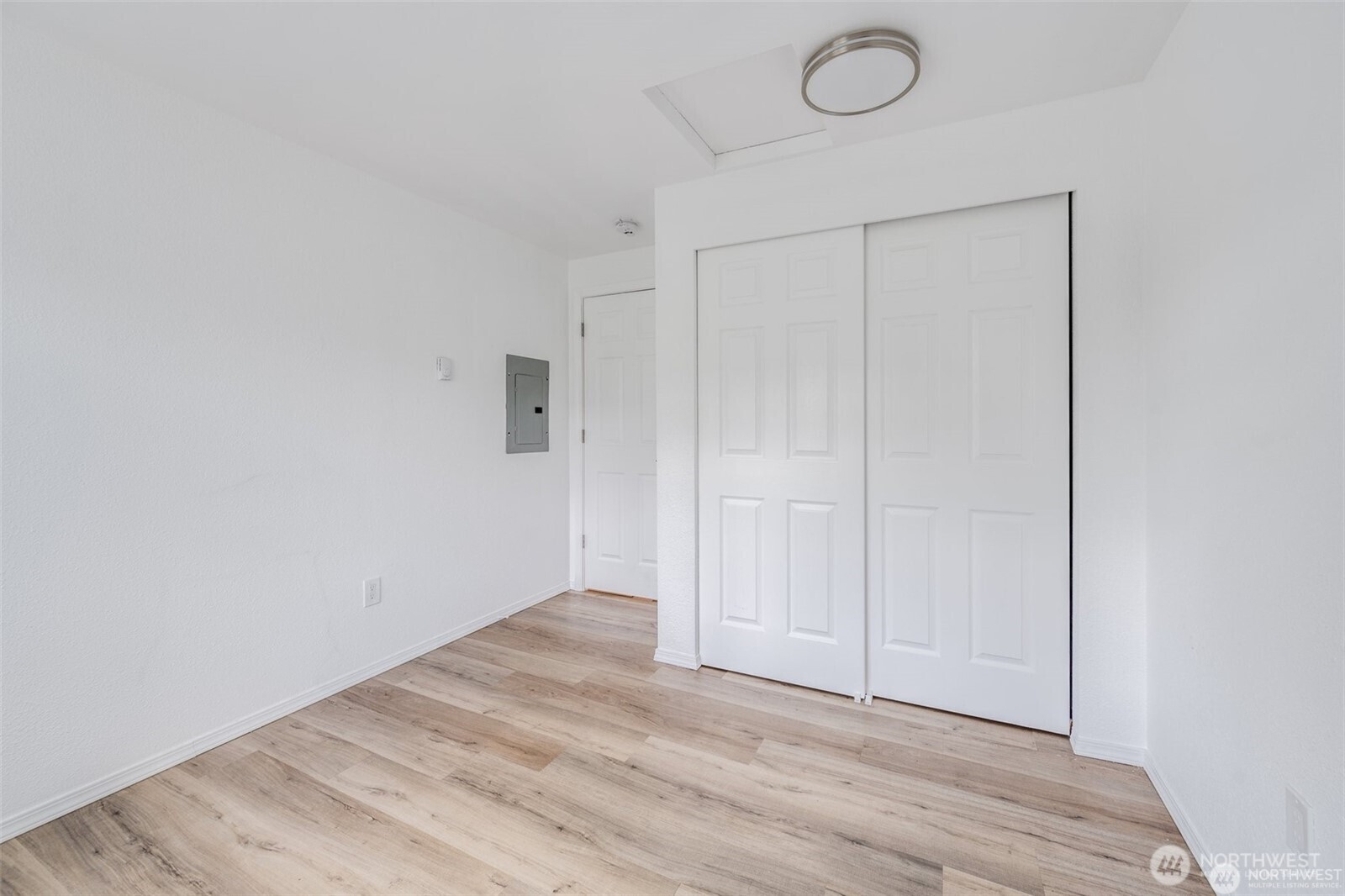 105 E 96th Street, Tacoma, WA 98445