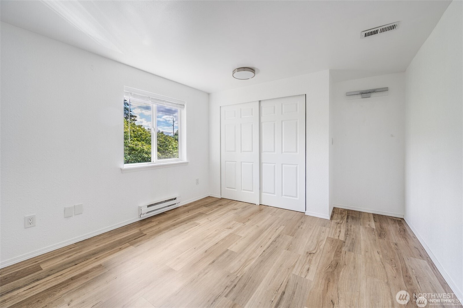 105 E 96th Street, Tacoma, WA 98445