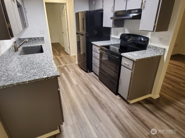 105 E 96th Street, Tacoma, WA 98445