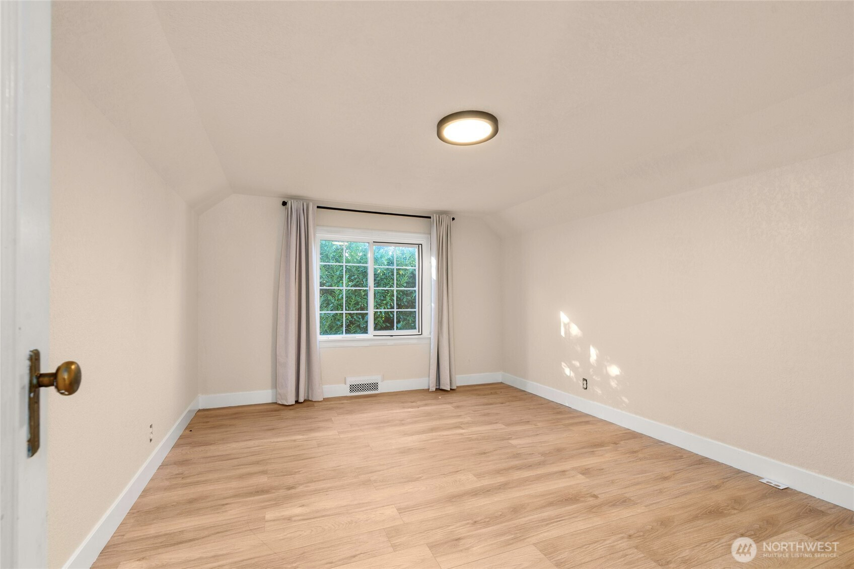 3425 Pear Street SE, Tumwater, WA 98501