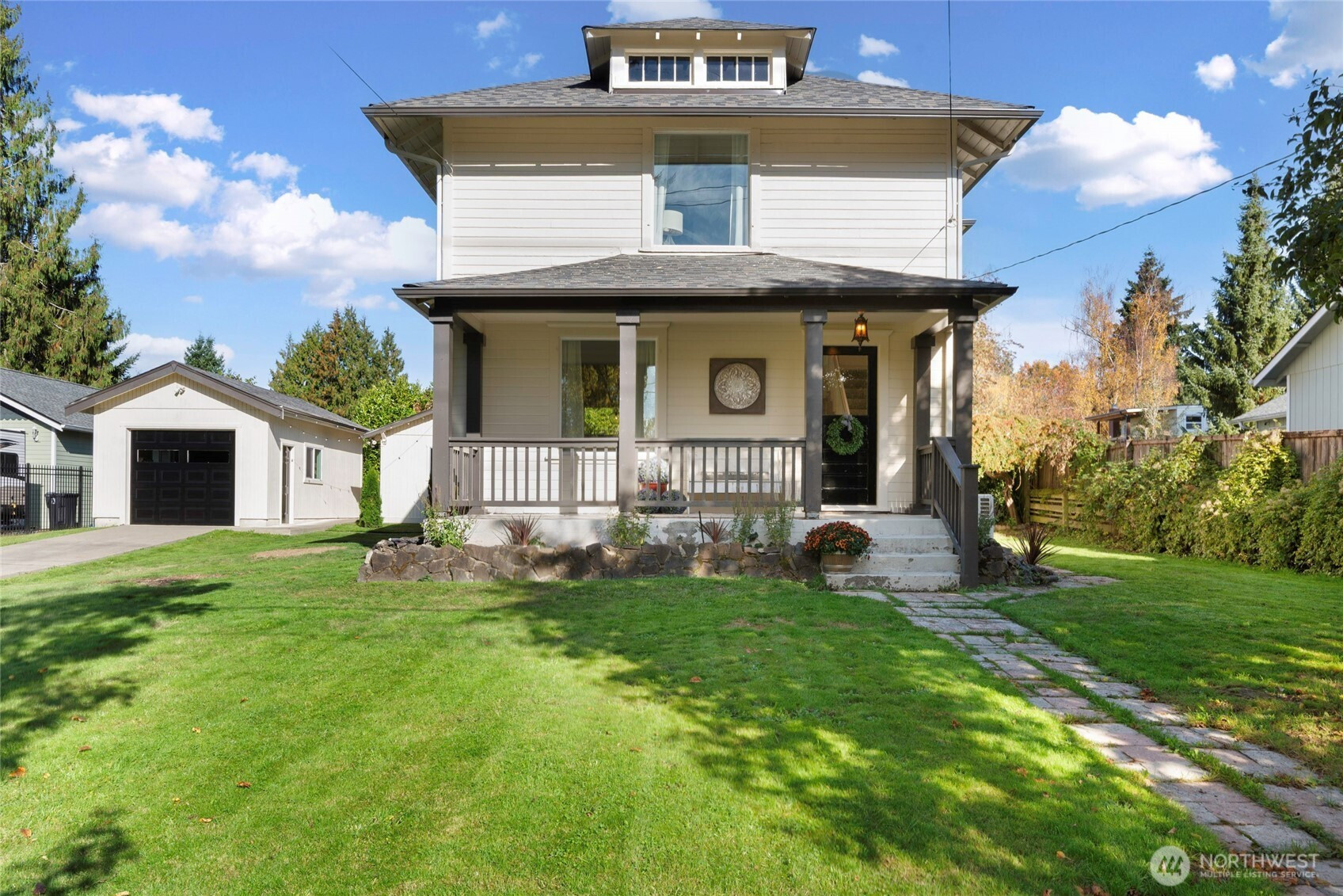 1404 10th Avenue SE, Olympia, WA 98501