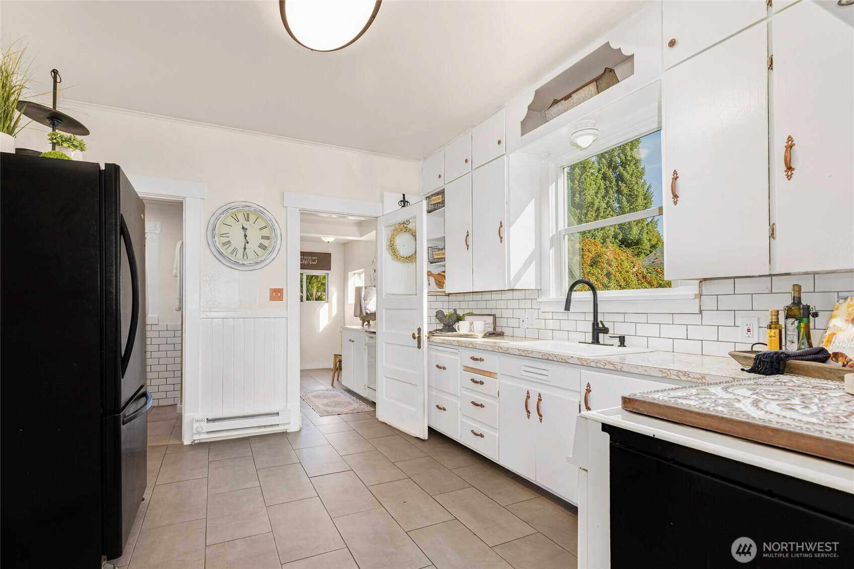 1404 10th Avenue SE, Olympia, WA 98501