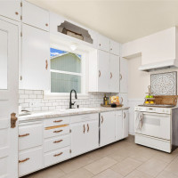 1404 10th Avenue SE, Olympia, WA 98501