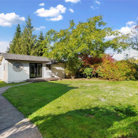 1404 10th Avenue SE, Olympia, WA 98501