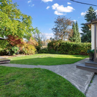 1404 10th Avenue SE, Olympia, WA 98501