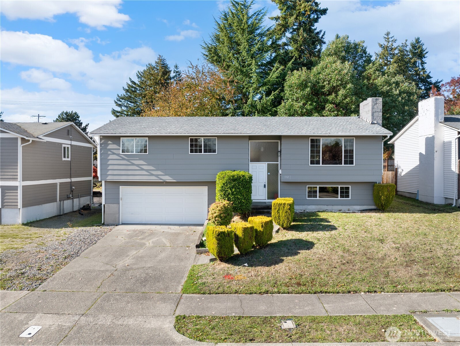 1302 N Woodlawn Street, Tacoma, WA 98406