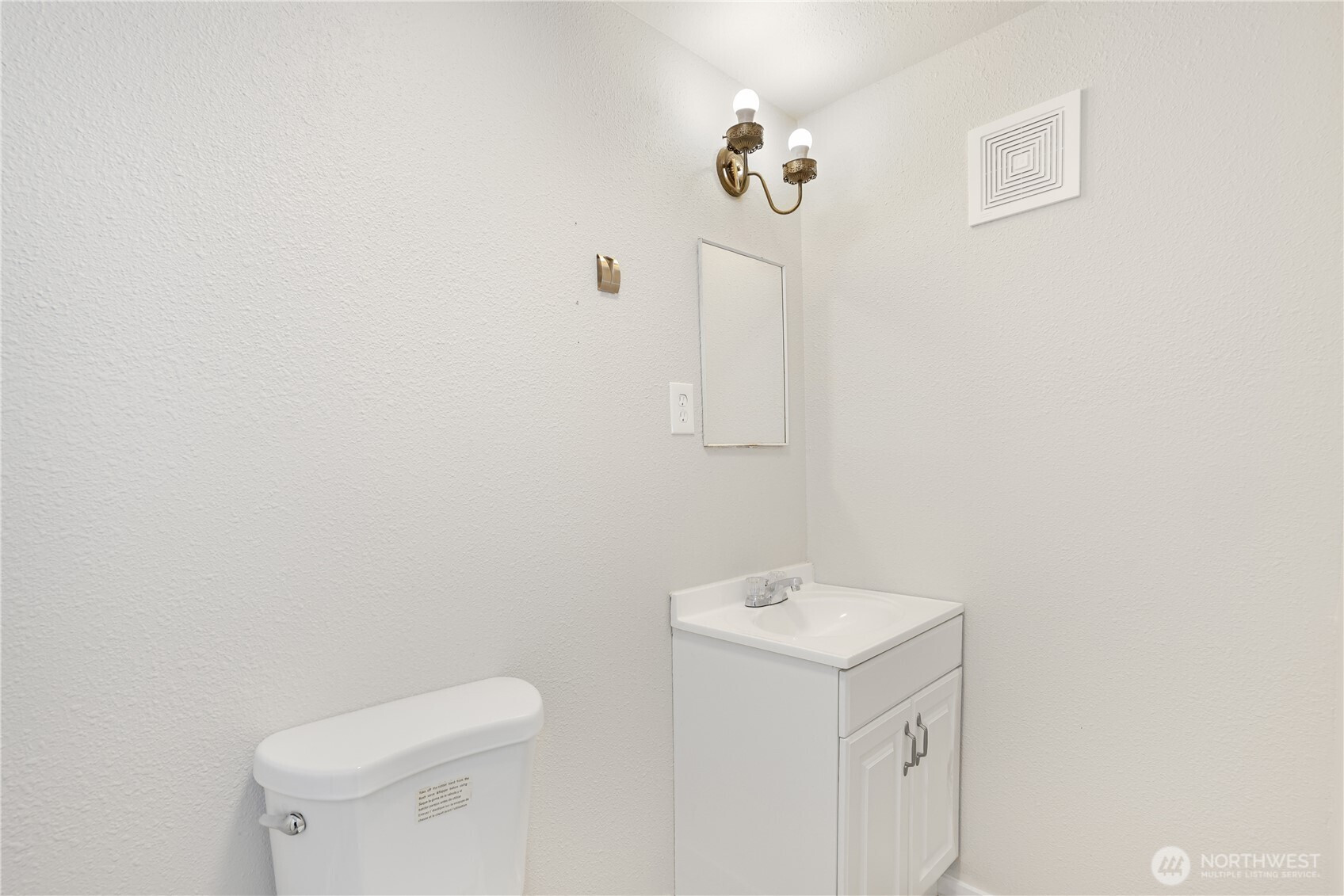 1302 N Woodlawn Street, Tacoma, WA 98406