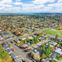 1302 N Woodlawn Street, Tacoma, WA 98406