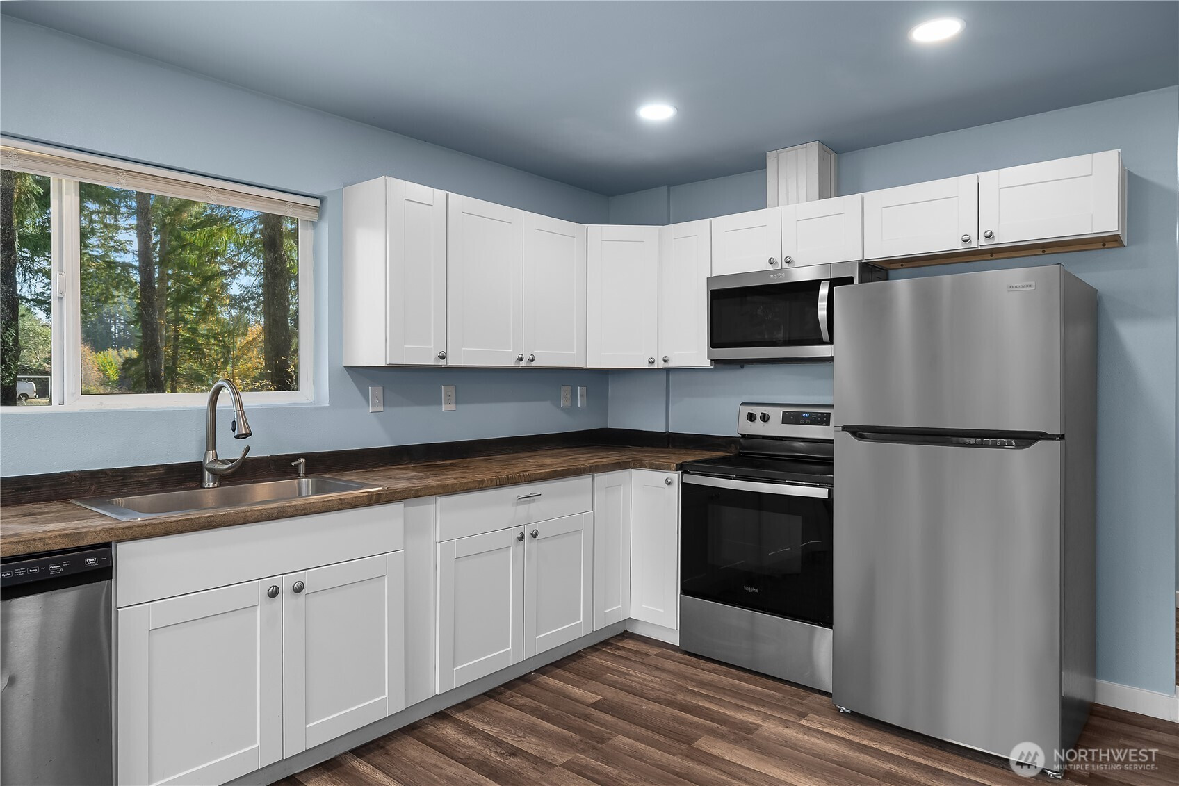 40 E Sylvan Heights Lane, Shelton, WA 98584