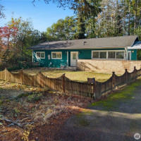 40 E Sylvan Heights Lane, Shelton, WA 98584