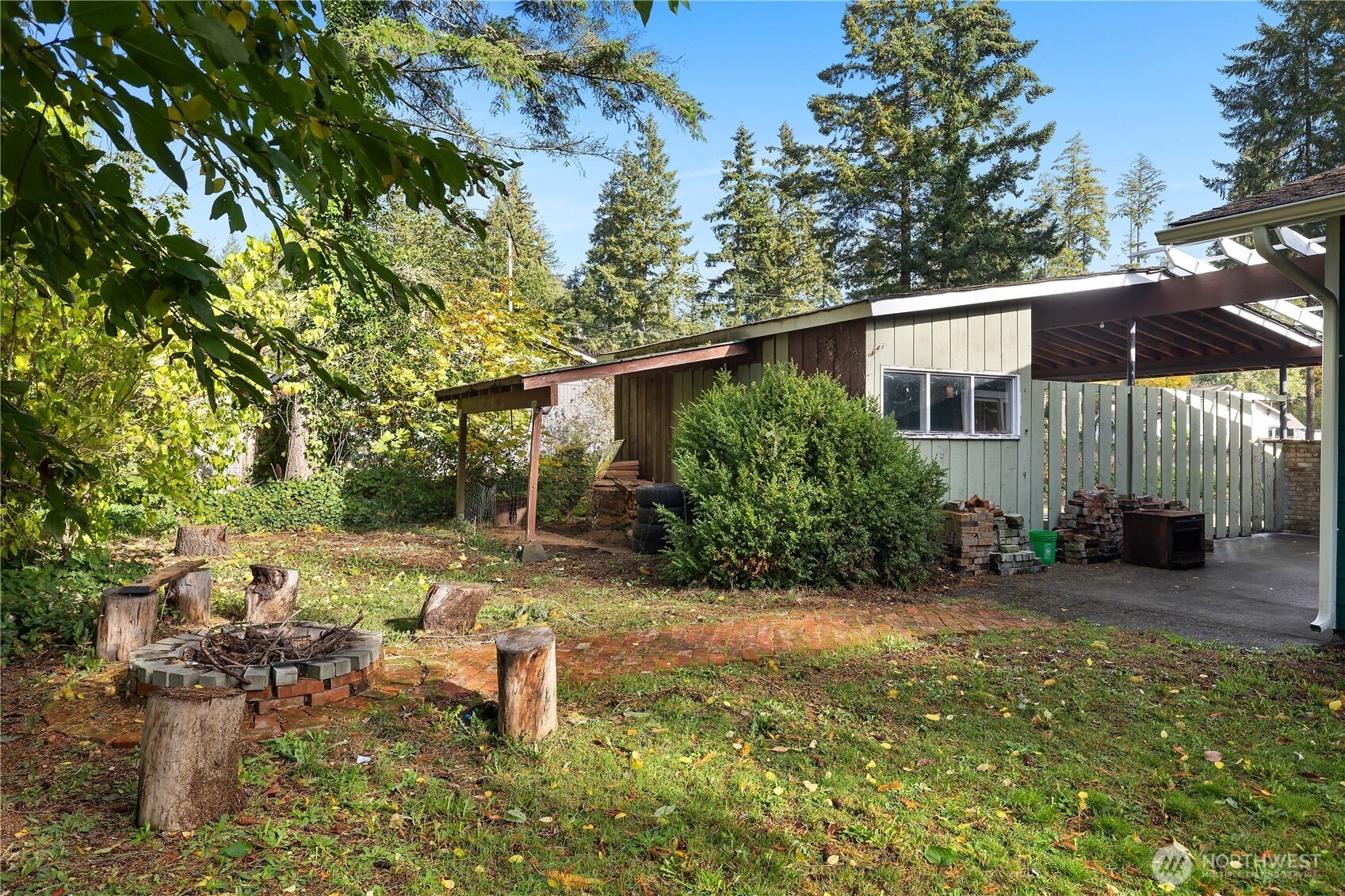 40 E Sylvan Heights Lane, Shelton, WA 98584