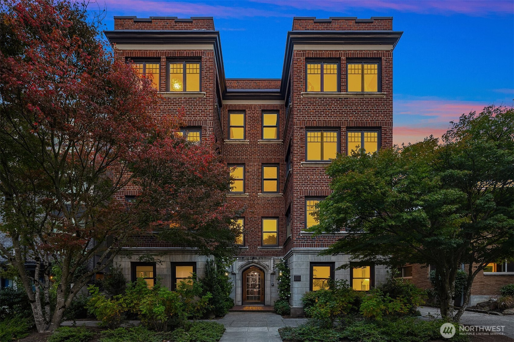 1112 Broadway E, Seattle, WA 98102