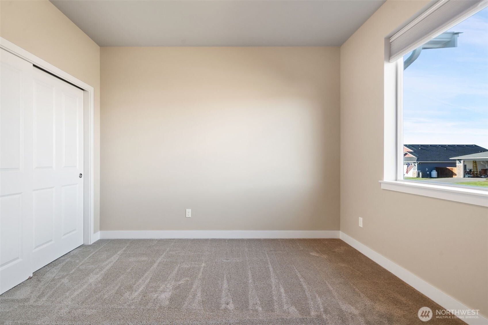 71 Blue Glacier Loop, Sequim, WA 98382