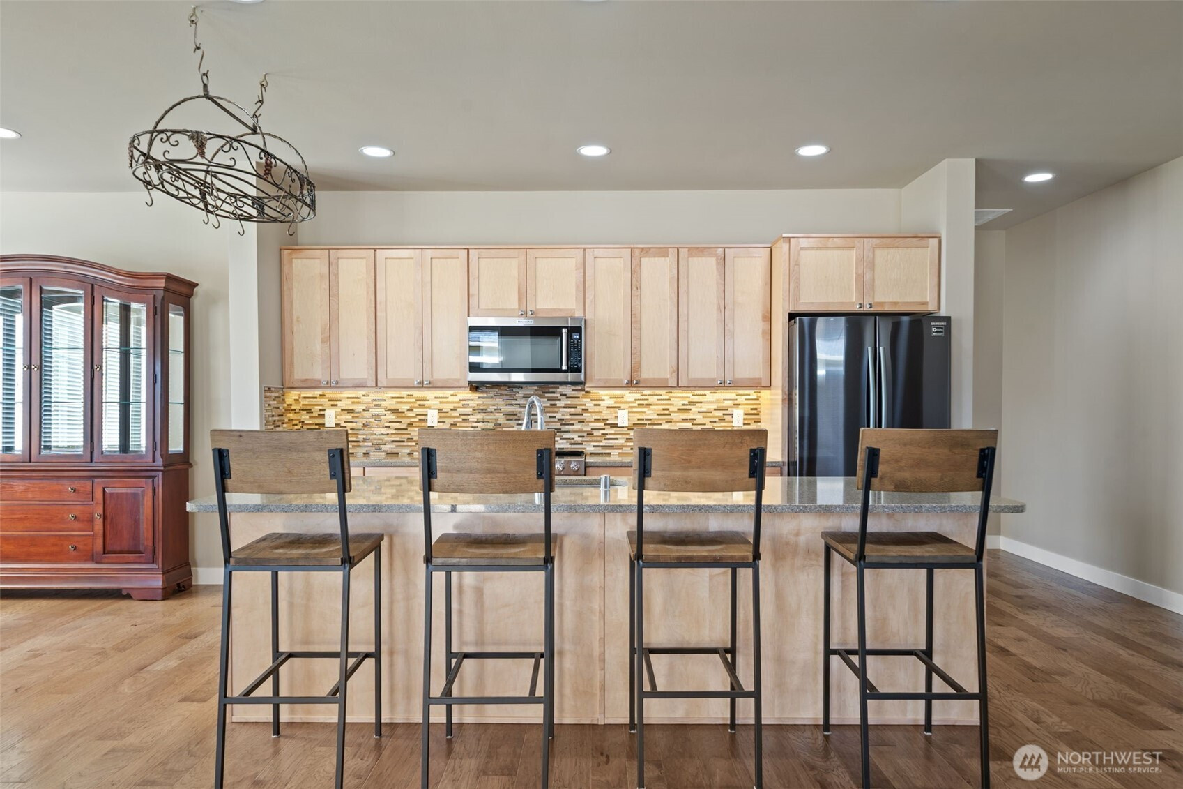 71 Blue Glacier Loop, Sequim, WA 98382