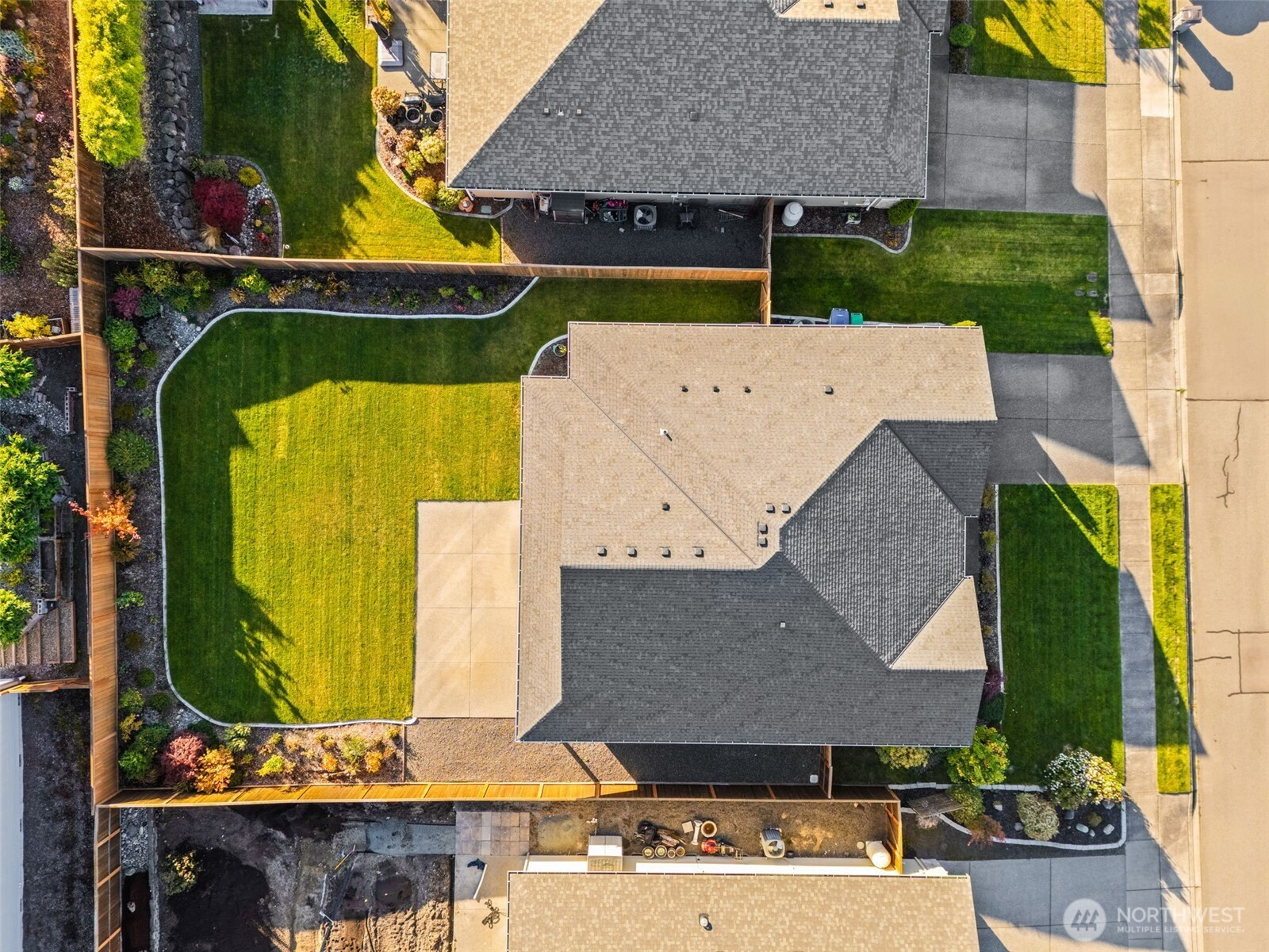 71 Blue Glacier Loop, Sequim, WA 98382