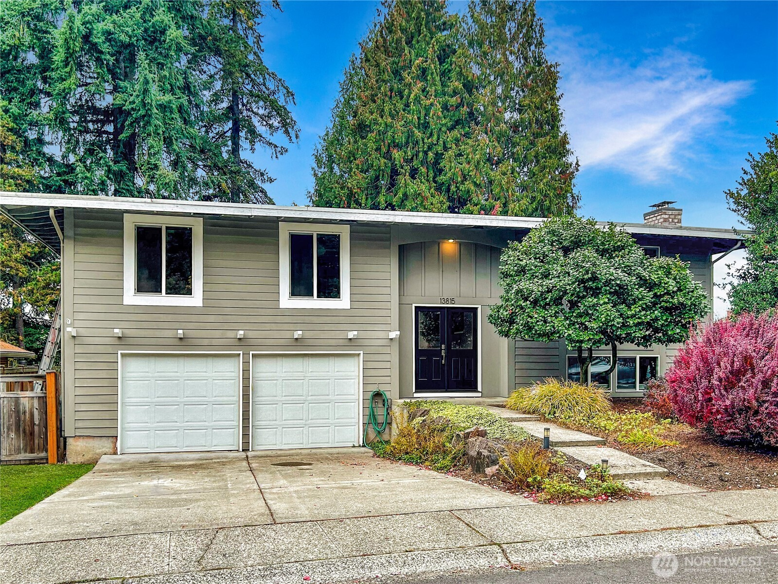 13815 116th Place NE, Kirkland, WA 98034
