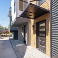 218 21st Avenue E, Seattle, WA 98112