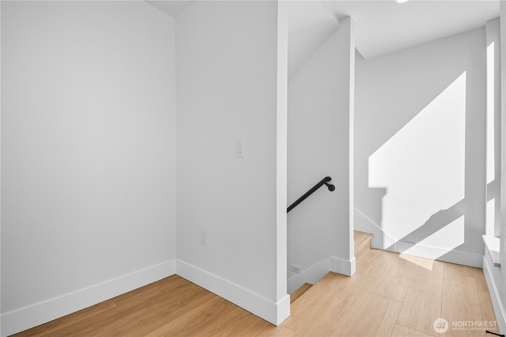 218 21st Avenue E, Seattle, WA 98112