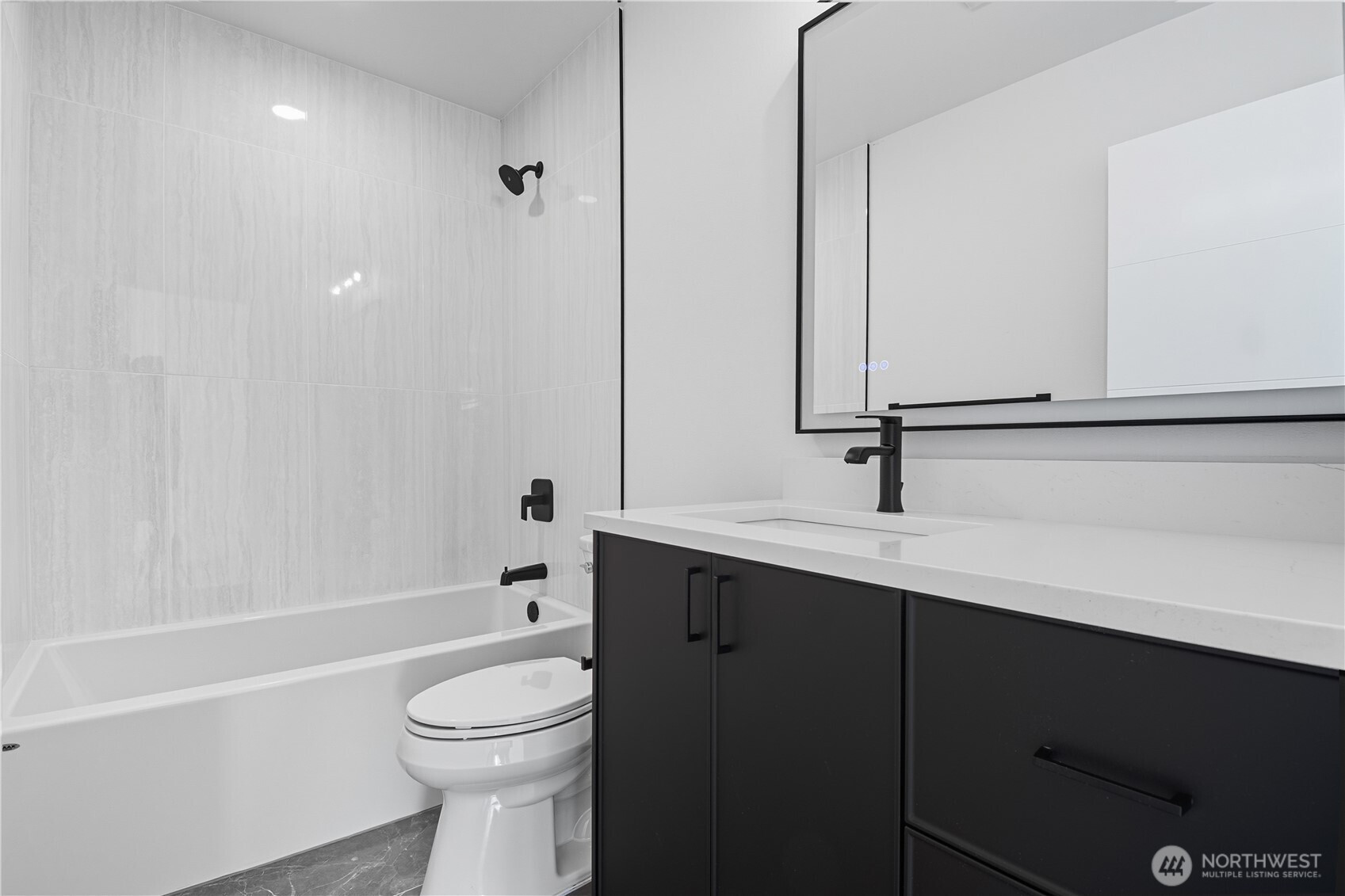 218 21st Avenue E, Seattle, WA 98112