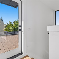 218 21st Avenue E, Seattle, WA 98112