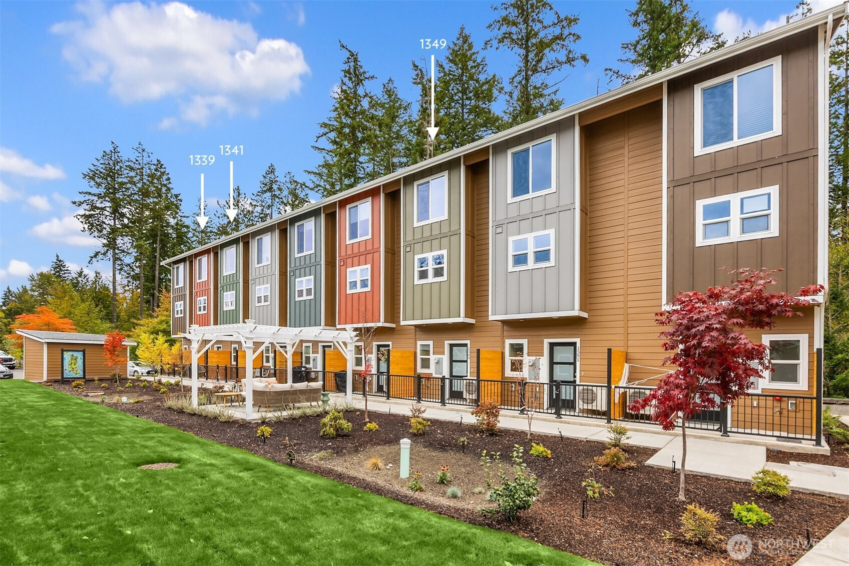 1339 Nolta Loop NE, Bainbridge Island, WA 98110