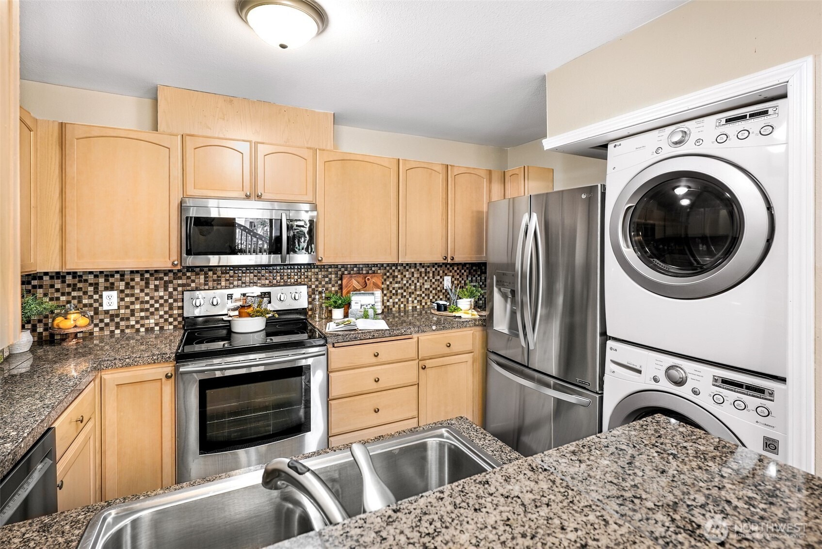 9210 Market Place, Lake Stevens, WA 98258