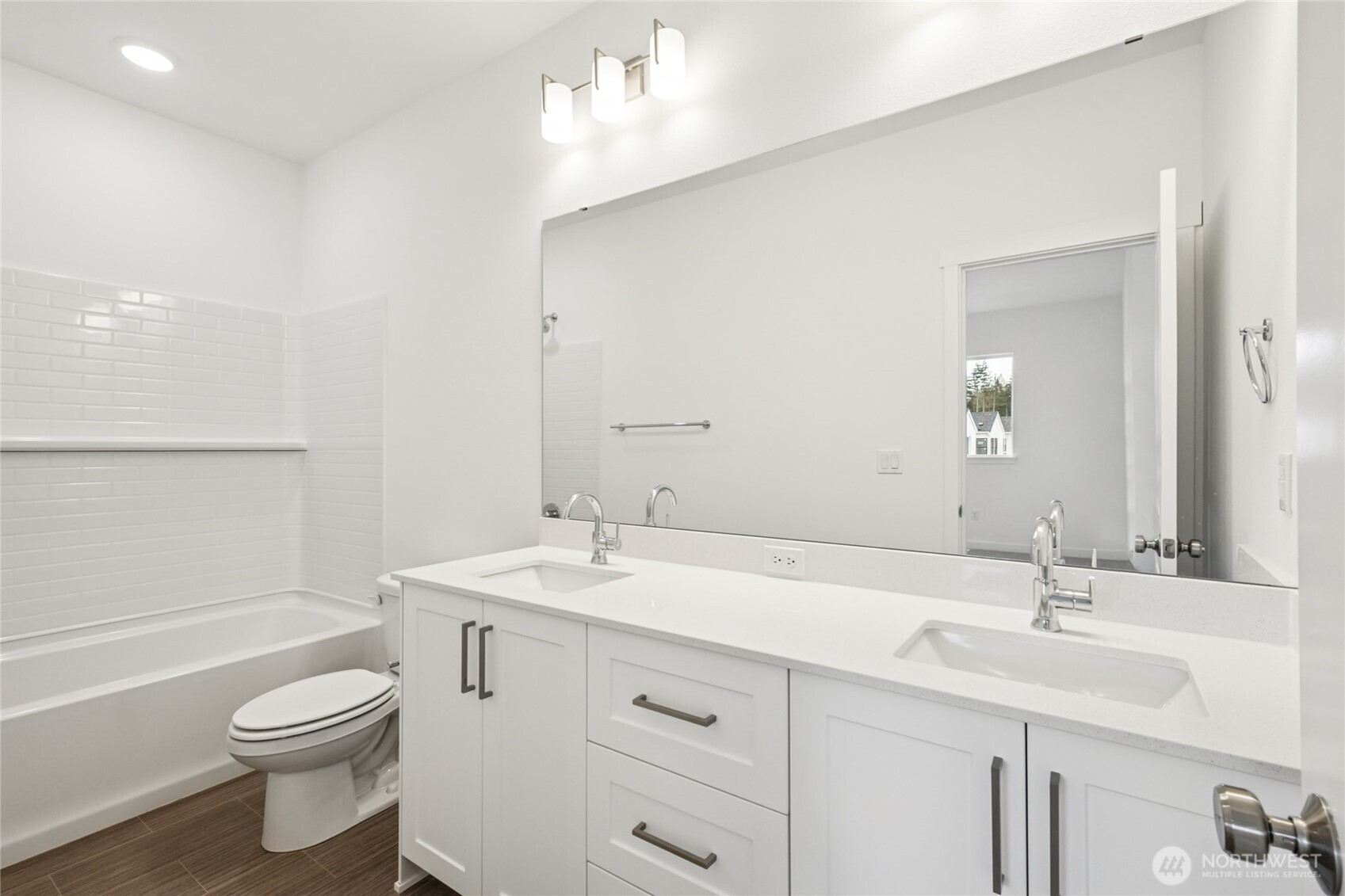 20319 Eagle Lane E, Bonney Lake, WA 98391