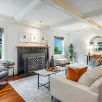 942 25th Avenue, Seattle, WA 98122