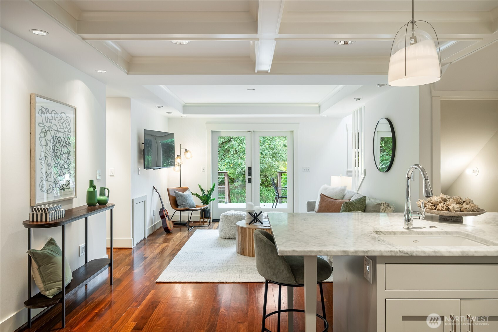 942 25th Avenue, Seattle, WA 98122