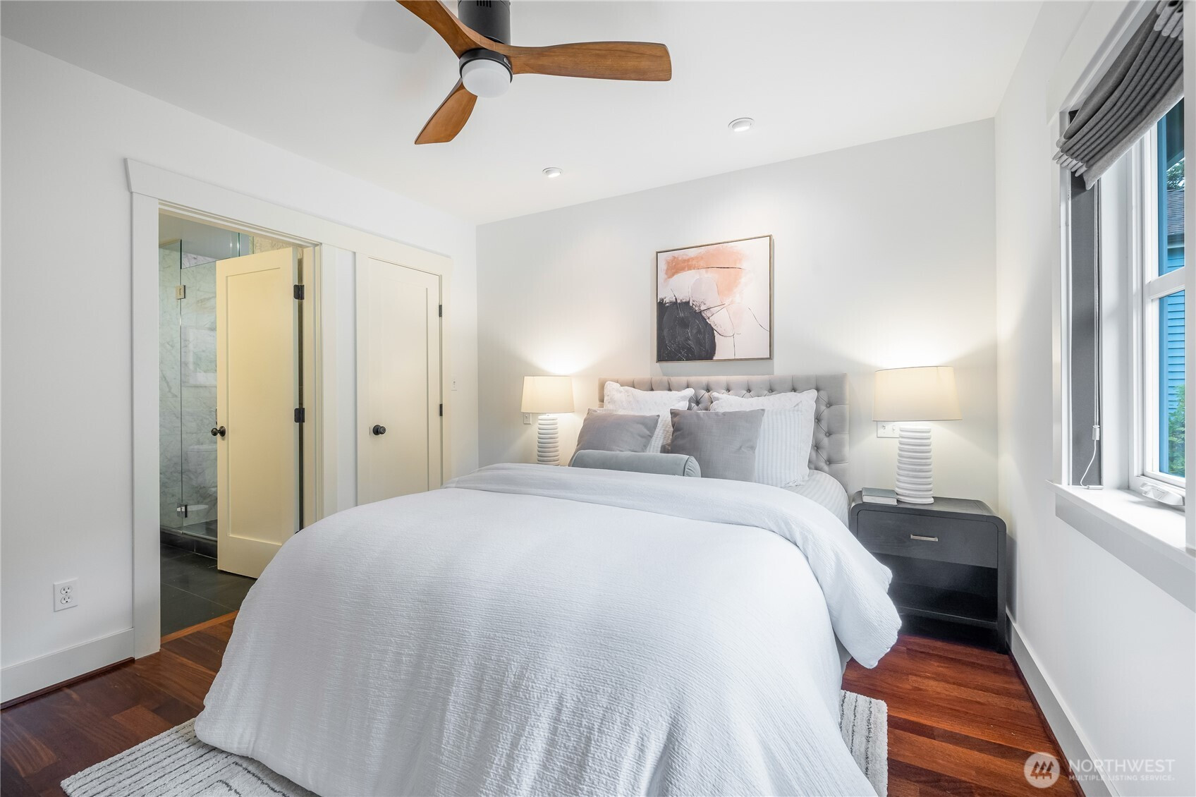 942 25th Avenue, Seattle, WA 98122