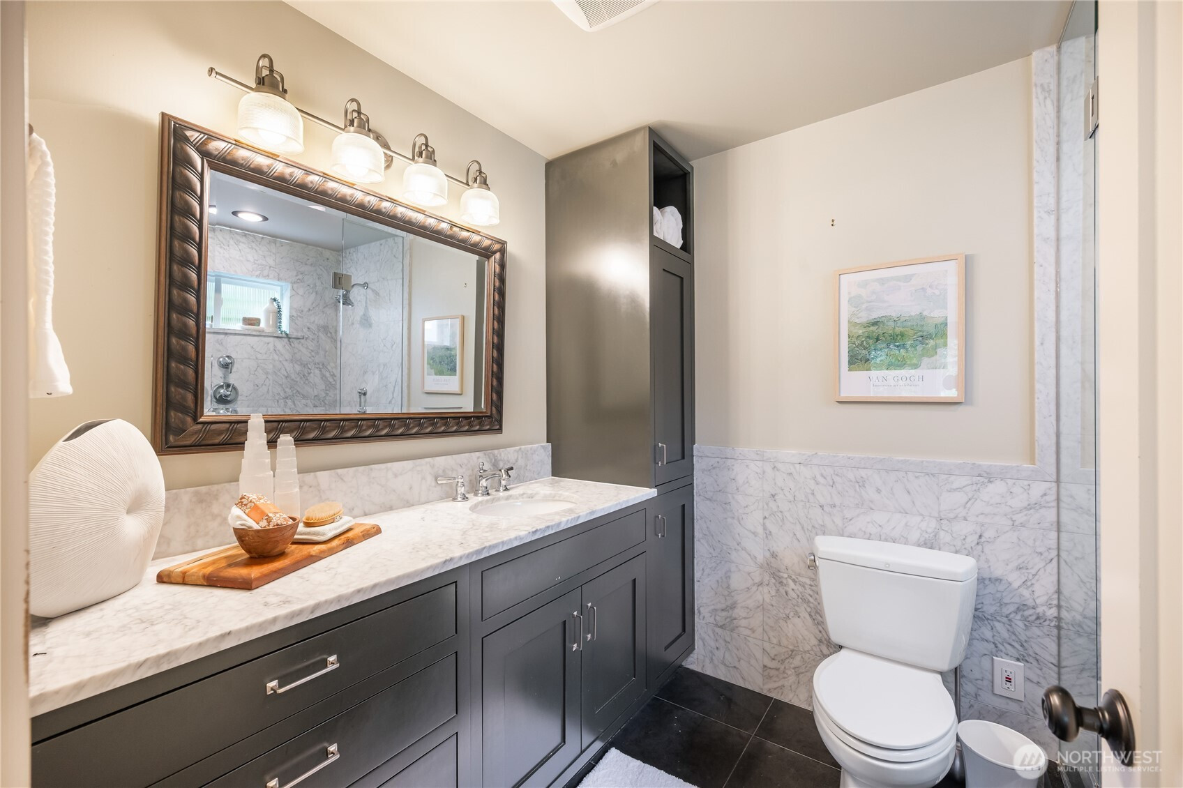 942 25th Avenue, Seattle, WA 98122