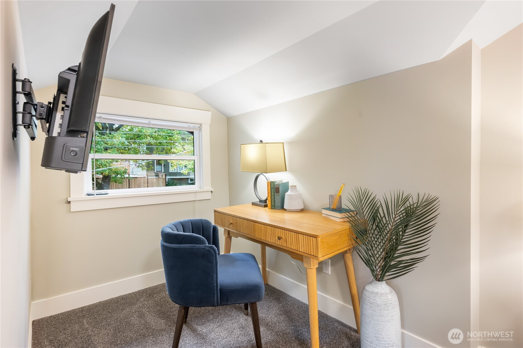 942 25th Avenue, Seattle, WA 98122