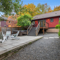 942 25th Avenue, Seattle, WA 98122