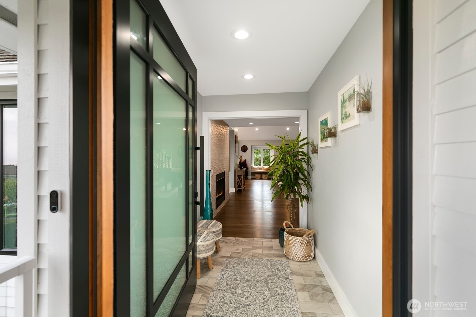 6625 136th Place SW, Edmonds, WA 98026