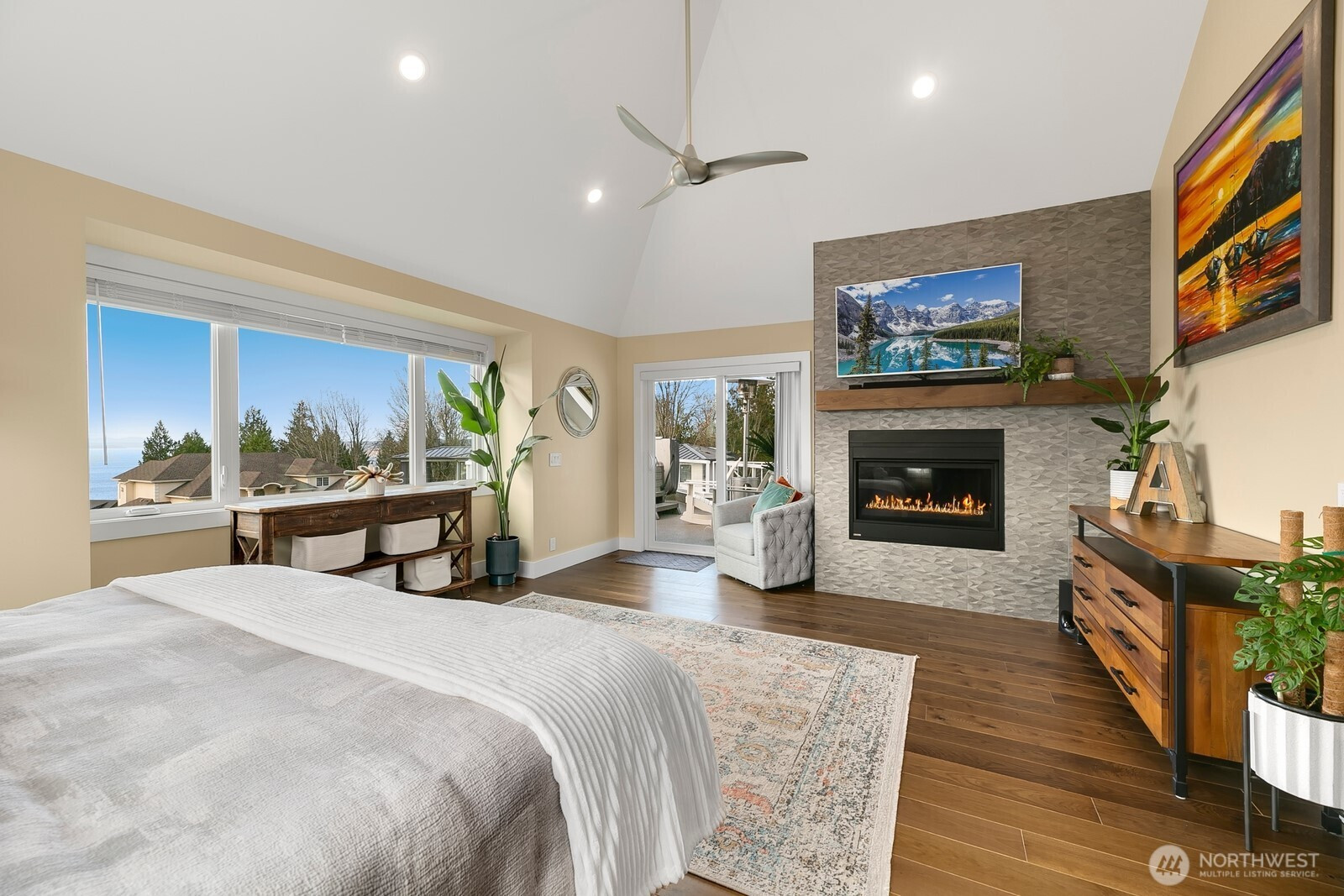 6625 136th Place SW, Edmonds, WA 98026