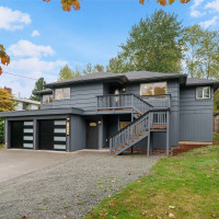 7004 16th Avenue SW, Seattle, WA 98106