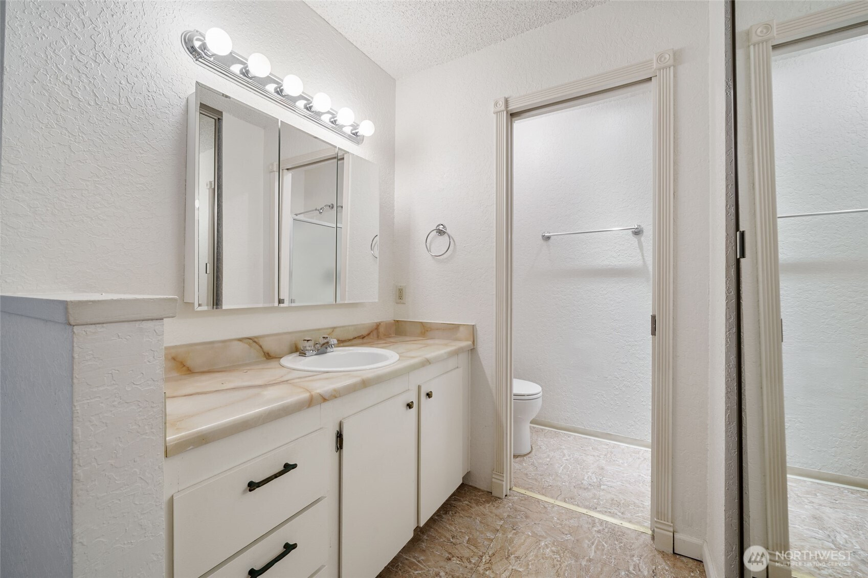 14401 SE Petrovitsky Road, Renton, WA 98058