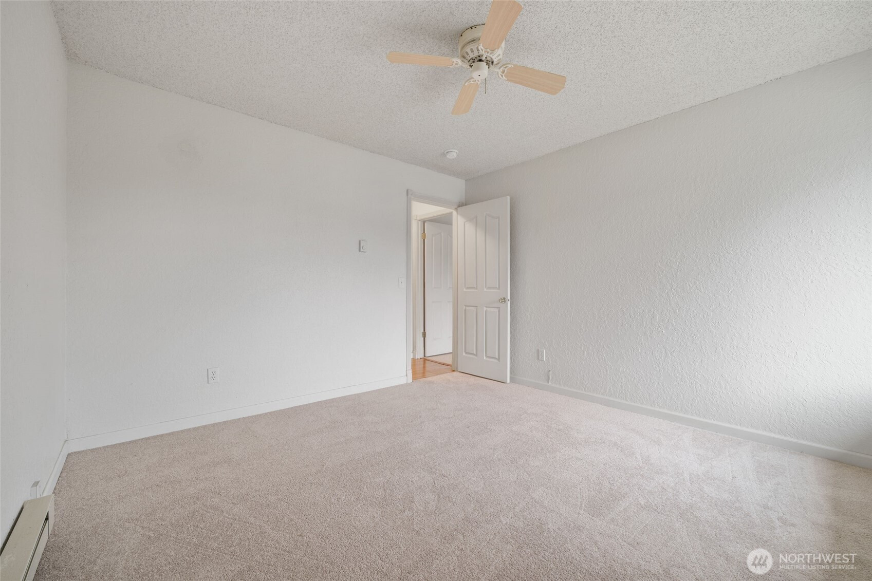 14401 SE Petrovitsky Road, Renton, WA 98058